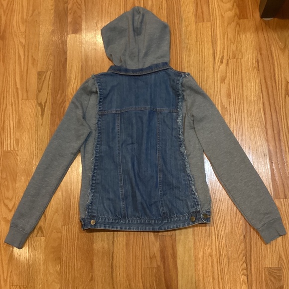 Sweatshirt Jean Jacket - Picture 5 of 5